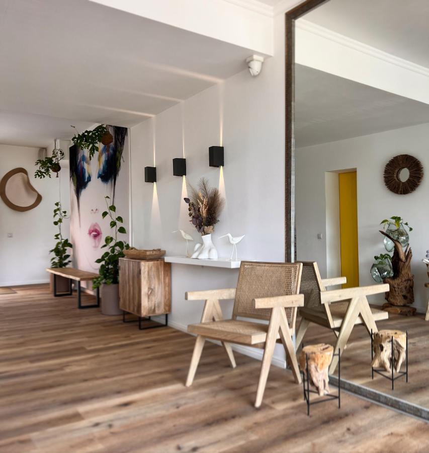 Shard Boutique Hotel-Adult Only Brasov Luaran gambar