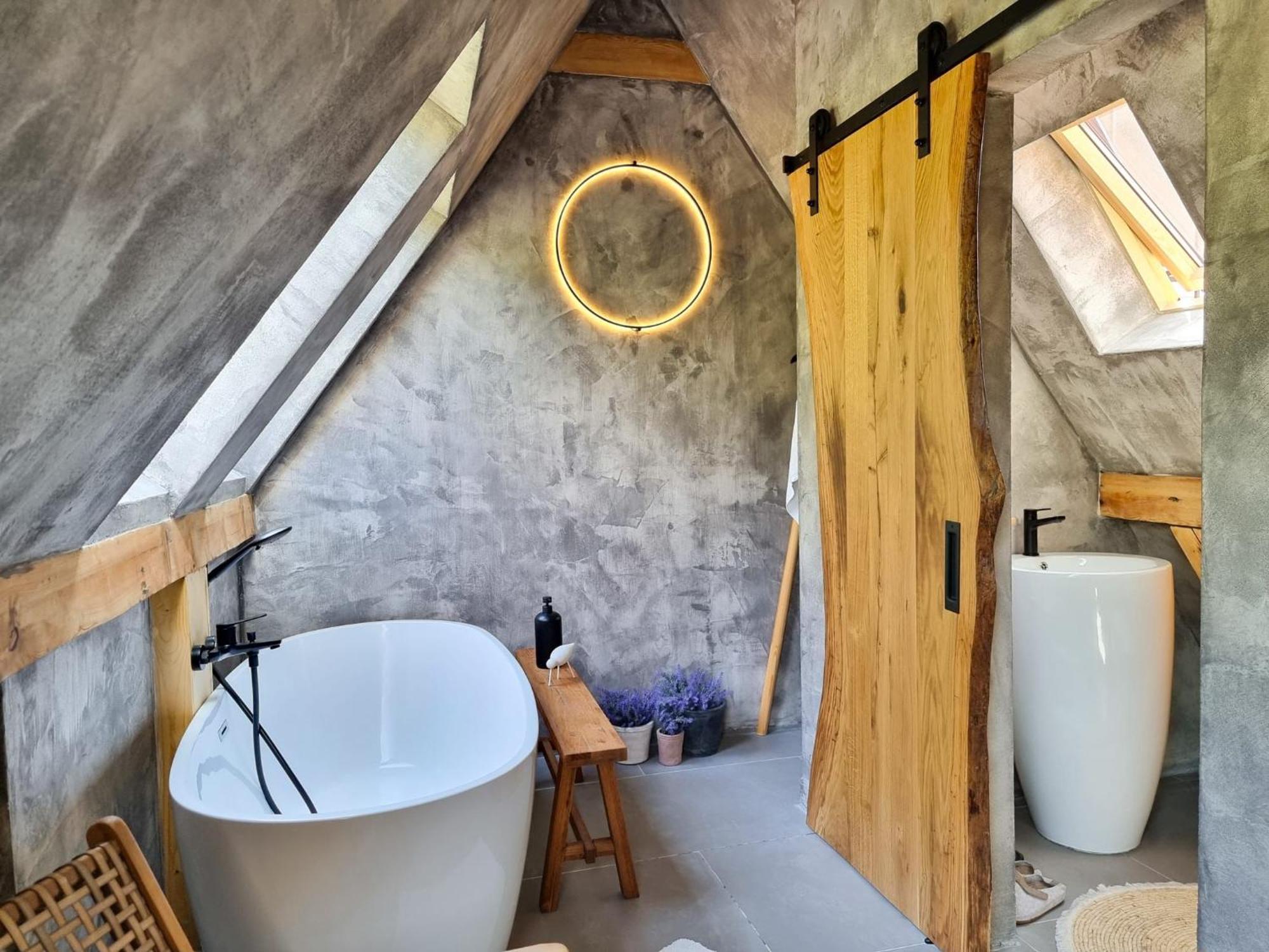 Shard Boutique Hotel-Adult Only Brasov Luaran gambar