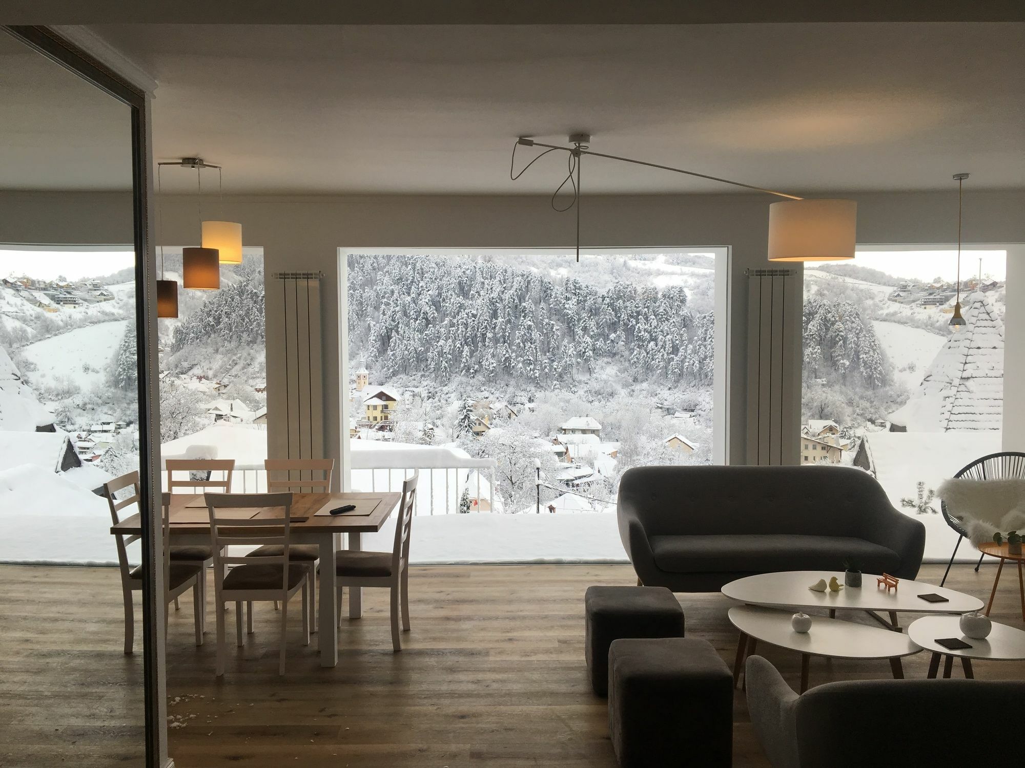 Shard Boutique Hotel-Adult Only Brasov Luaran gambar