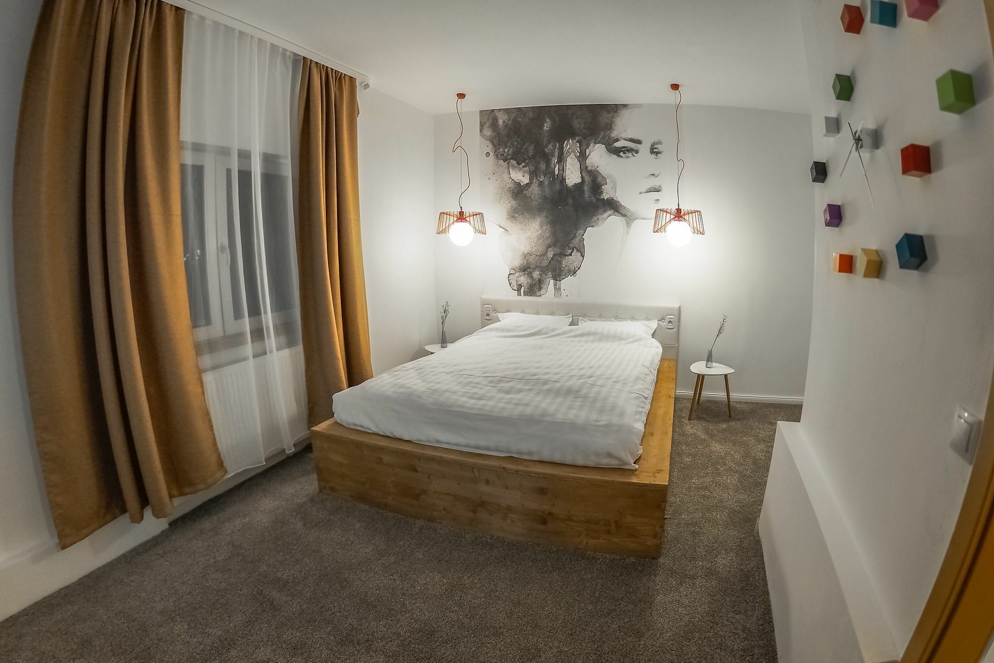 Shard Boutique Hotel-Adult Only Brasov Luaran gambar